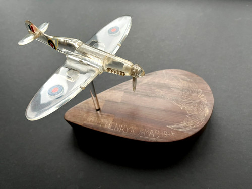 Spitfire mustang perspex - mustang,
